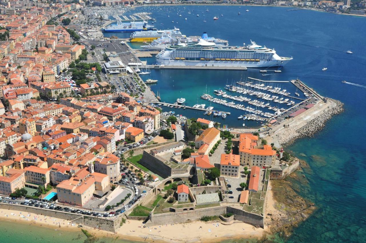 Апартаменти Ajaccio Centre F4 Climatise Екстер'єр фото