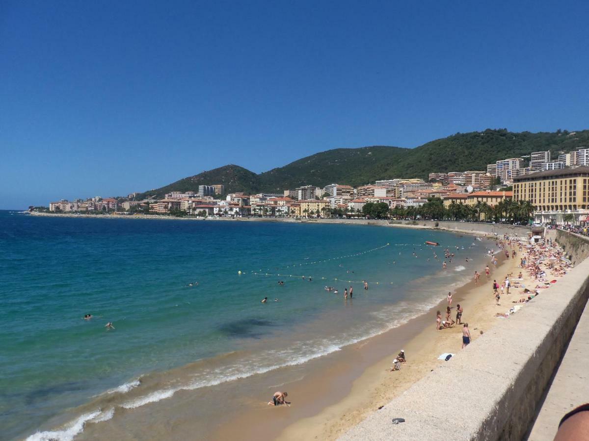 Апартаменти Ajaccio Centre F4 Climatise Екстер'єр фото